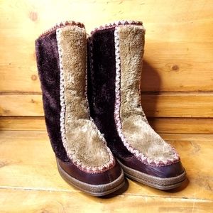 SNOWLAND Brown Faux Fur Boots sz 9
